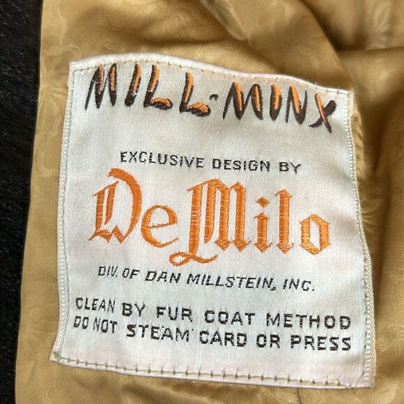Mill-Minx exclusive designed by DeMilo faux fur vintage heavy lined coat - Picture 4 of 8